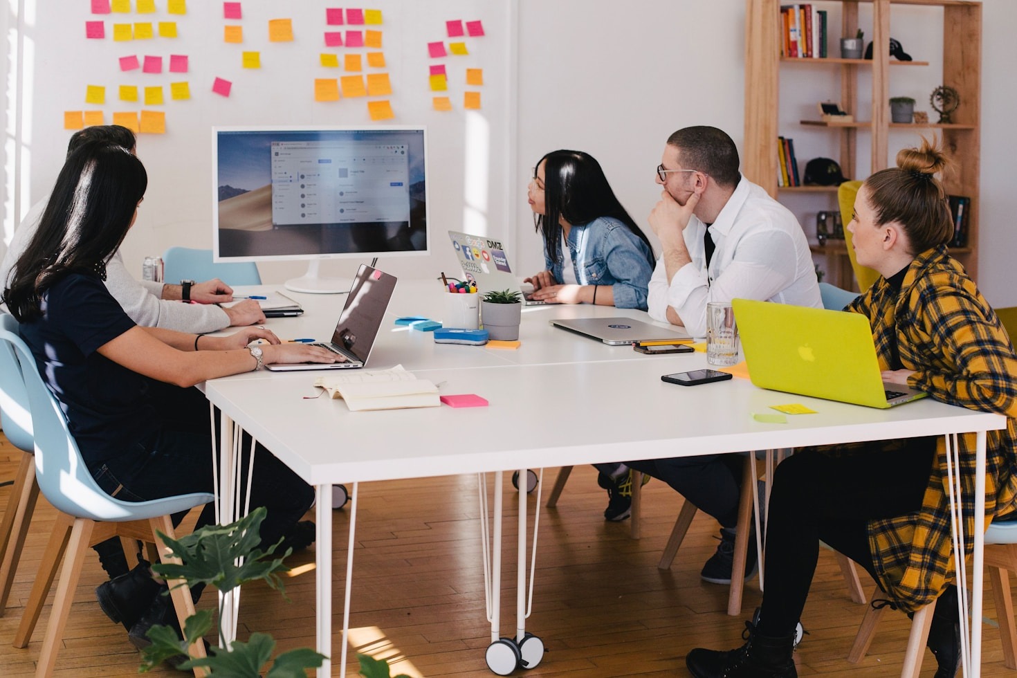 Top Tips for Navigating Market Challenges Effectively